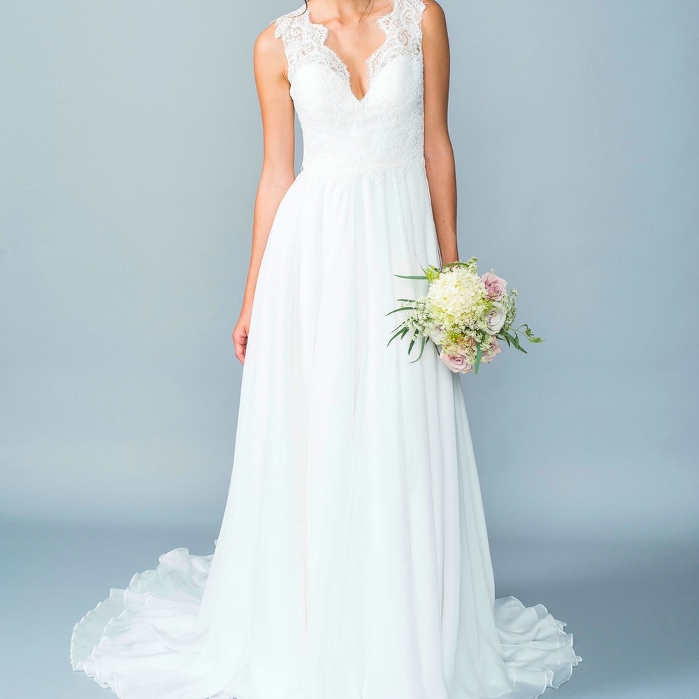 Lis Simon Wedding Dress